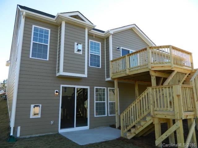 723 Falcon Ridge, Unit HKC 110 Fort Mill, SC 29708 - Photo 6 of 7 a front view of a house with a porch