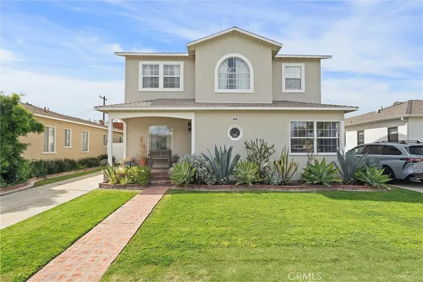 $1,199,000 | 3495 Gaviota Avenue, Long Beach, CA 90807