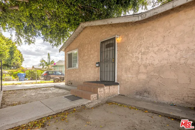 a backyard of a house