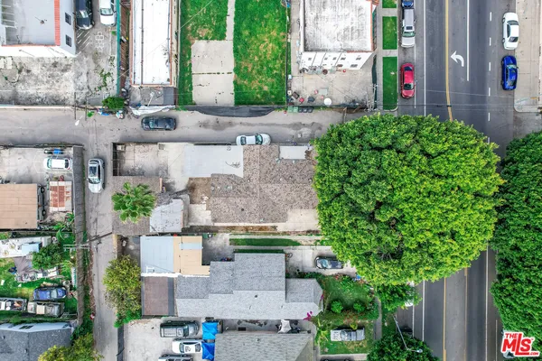 $999,000 | 312 East 92nd Street, Los Angeles, CA 90003