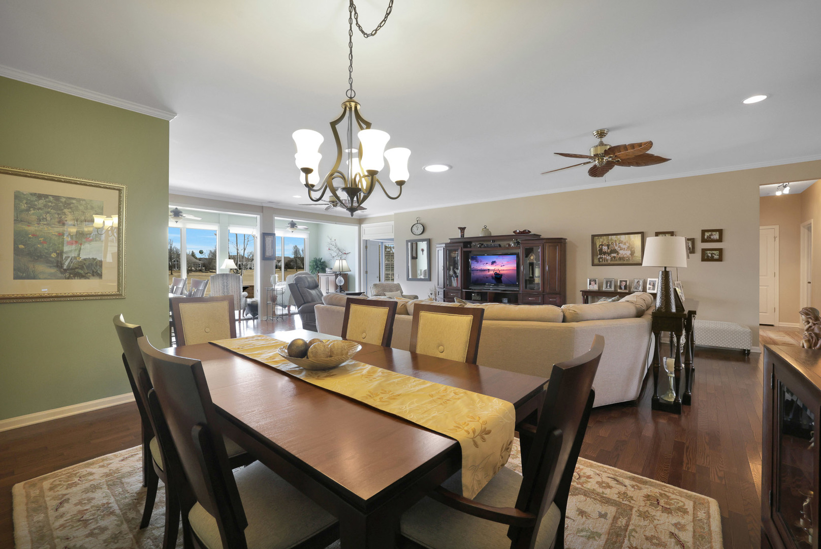 12010 Summer Ridge Lane Huntley, IL 60142 - Photo 7 of 37 Gallery Image 7