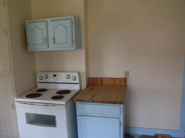 7 Clover Street Rutland, VT 05701 - Photo 7 of 19 Gallery Image 7