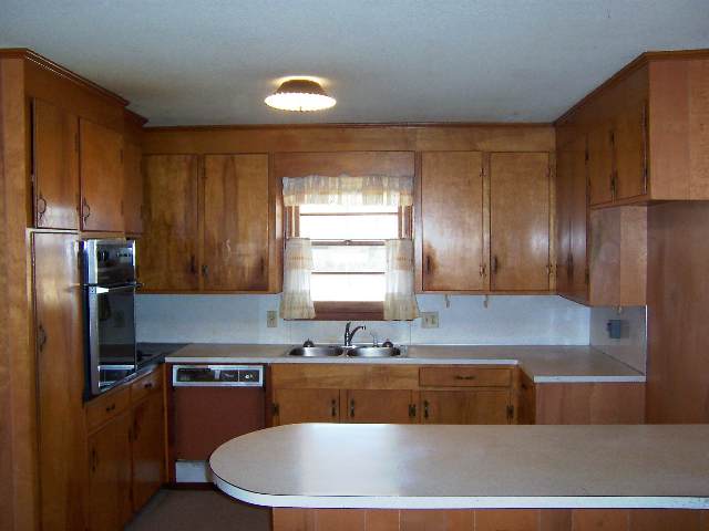 1721 Flat Rock Road Starr, SC 29684 - Photo 2 of 6