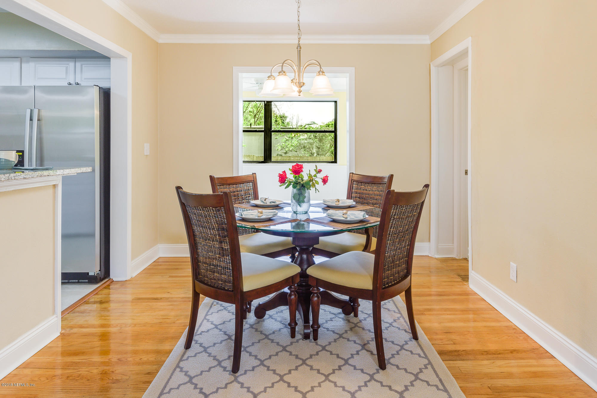 Dining 1