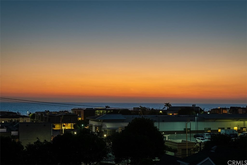 520 13th Street Manhattan Beach, CA 90266 - Photo 2 of 70 a view of city and lake