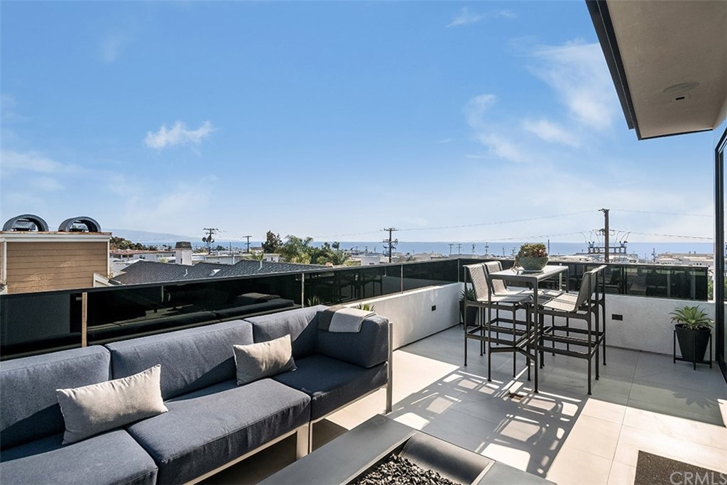 520 13th Street Manhattan Beach, CA 90266 - Photo 28 of 70