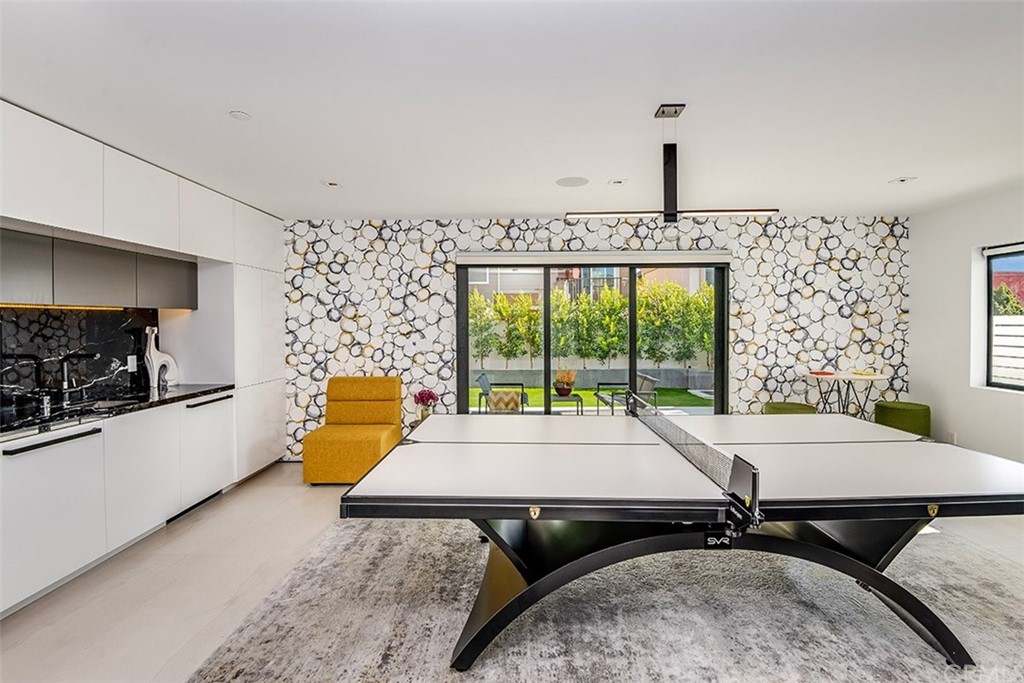 520 13th Street Manhattan Beach, CA 90266 - Photo 40 of 70