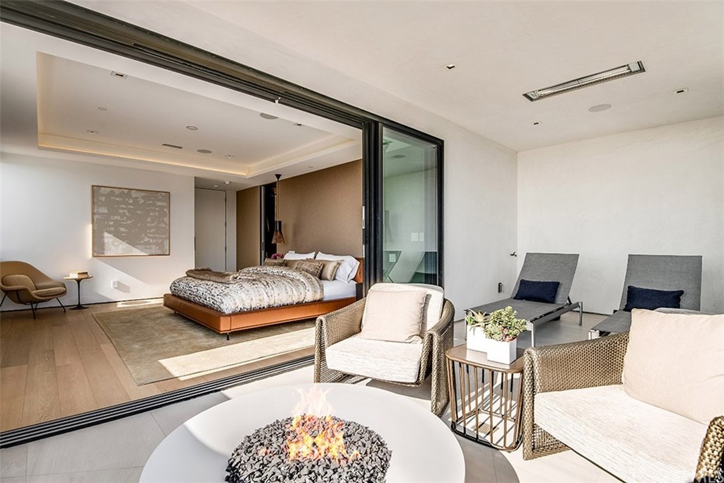 520 13th Street Manhattan Beach, CA 90266 - Photo 49 of 70