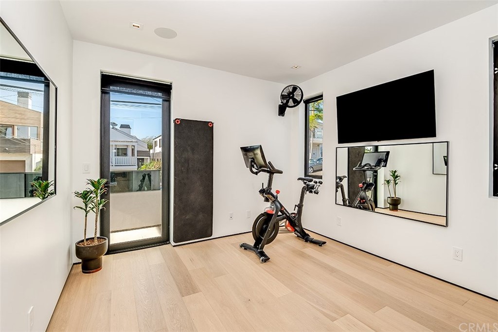 520 13th Street Manhattan Beach, CA 90266 - Photo 63 of 70