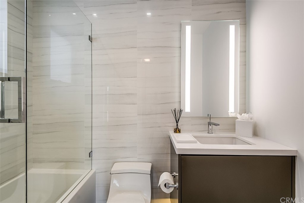 520 13th Street Manhattan Beach, CA 90266 - Photo 64 of 70