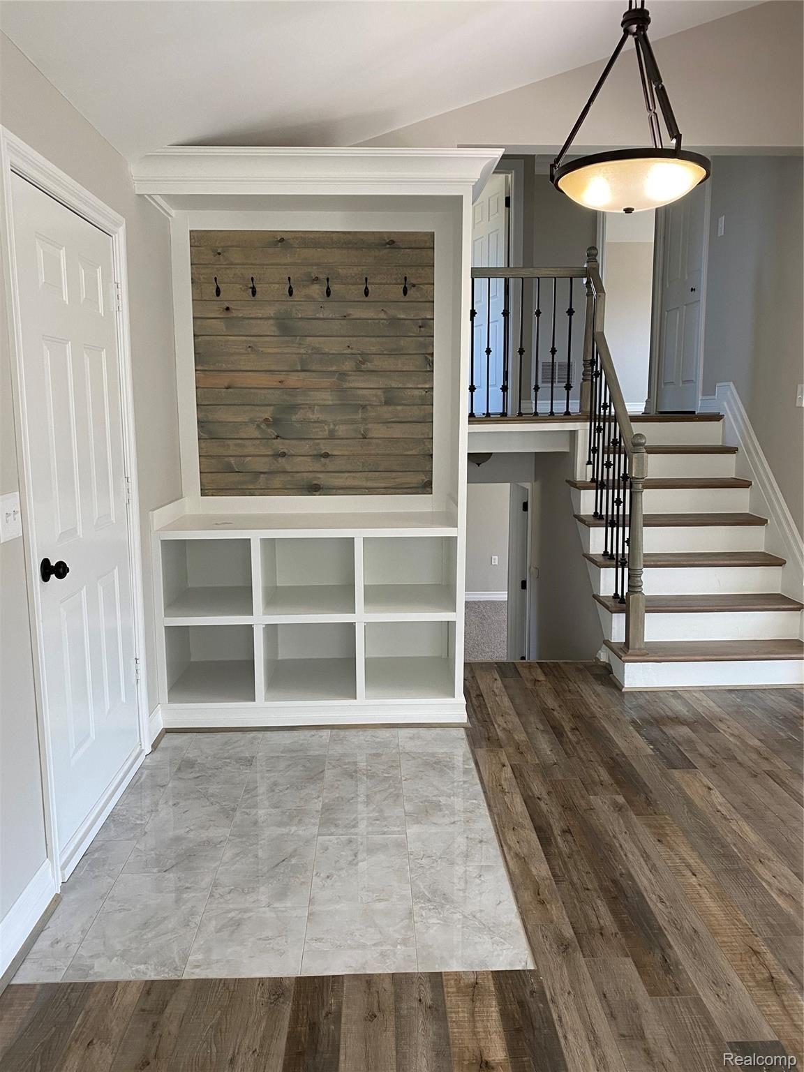 28780 Bell Road Southfield, MI 48034 - Photo 15 of 44 37D0E739-E2DF-4C98-88EB-66720E06DC13.jpeg