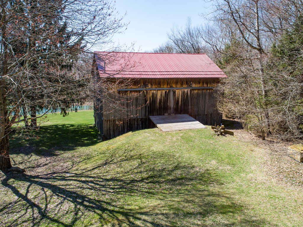 350 Masterson Road Oil City, PA 16301 - Photo 8 of 24