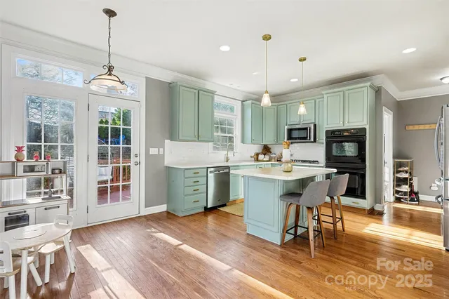 $680,000 | 9915 Nicole Lane, Charlotte, NC 28269