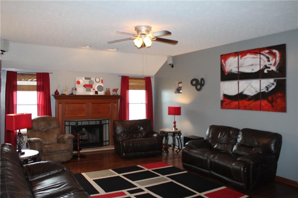 7705 North Kitchen Road Mooresville, IN 46158 - Photo 3 of 27 Gallery Image 3