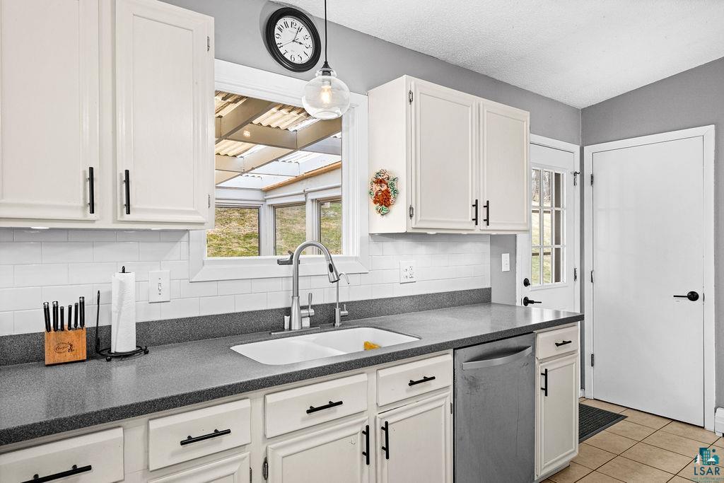 1920 Hutchinson Road Duluth, MN 55811 - Photo 12 of 34 Gallery Image 12