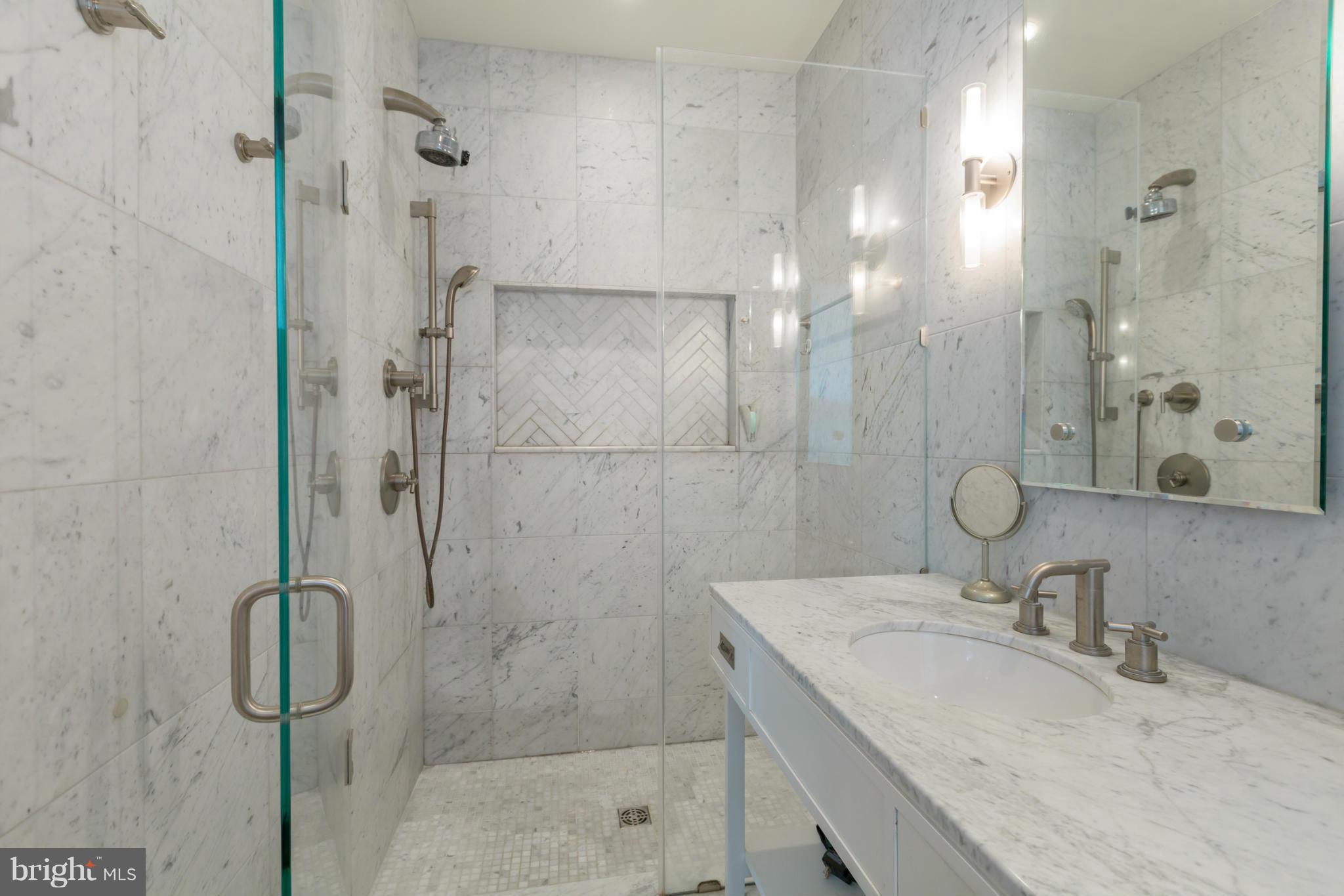 3015 P Street Northwest Washington, DC 20007 - Photo 14 of 26 Bath (Master)