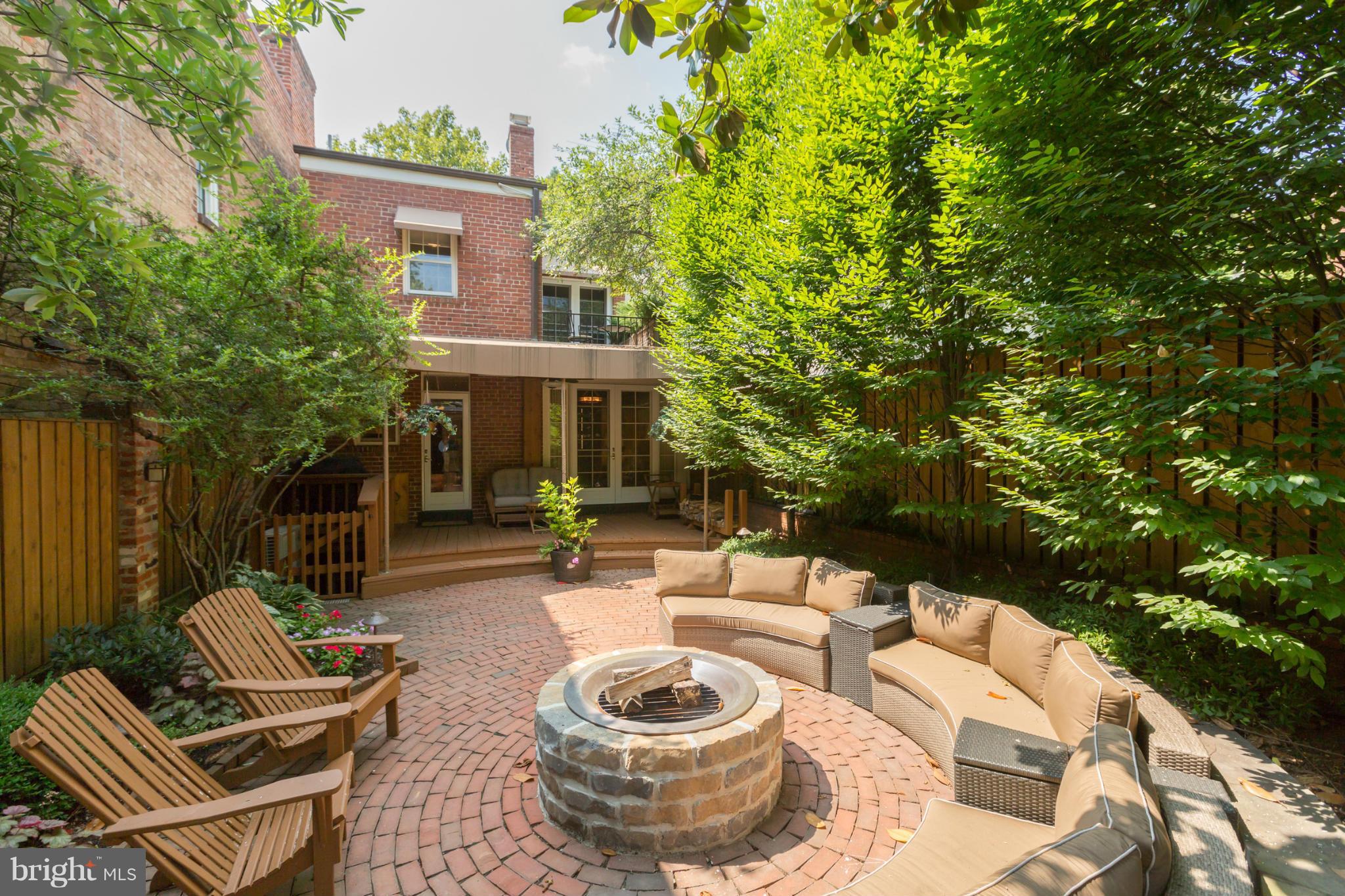 3015 P Street Northwest Washington, DC 20007 - Photo 23 of 26 Exterior (Rear)