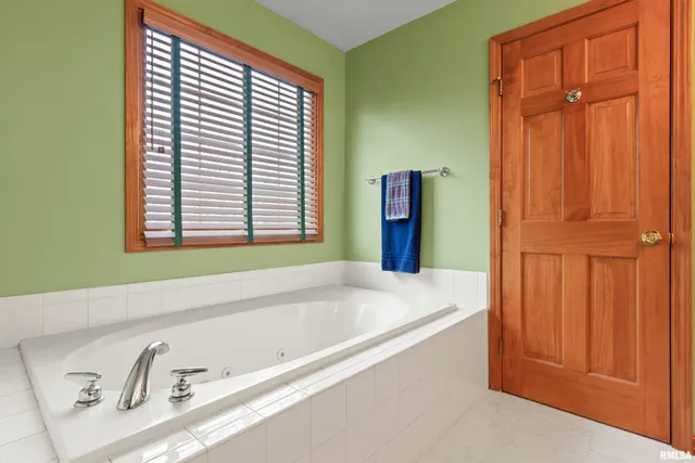 $405,000 | 11008 North Northfield Lane, Dunlap, IL 61525