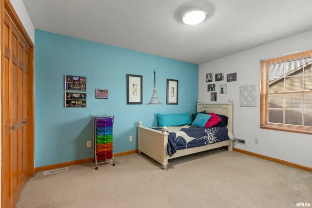 $405,000 | 11008 North Northfield Lane, Dunlap, IL 61525