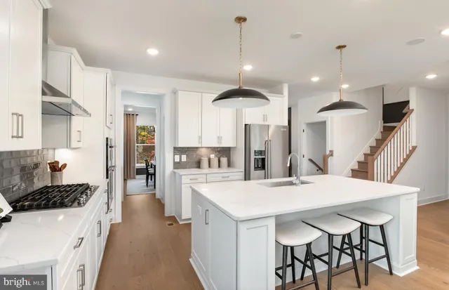 $1,166,540 | 42815 Eagle Vw Drive, Leesburg, VA 20176