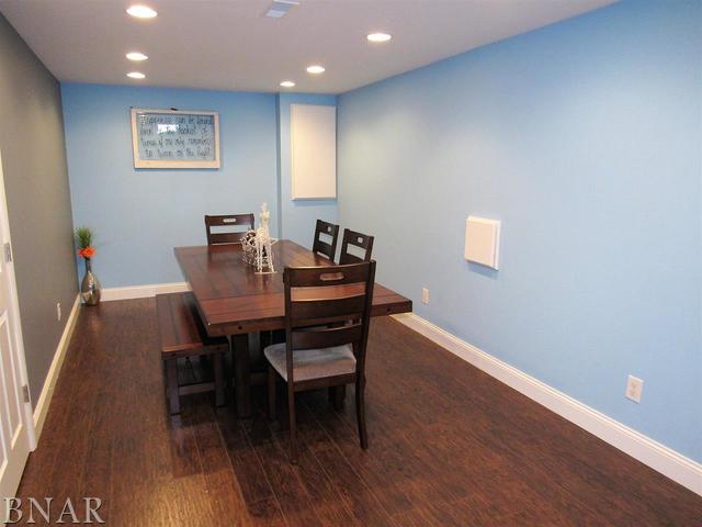 9607 Violet Valley Road Clinton, IL 61727 - Photo 23 of 30 Gallery Image 23
