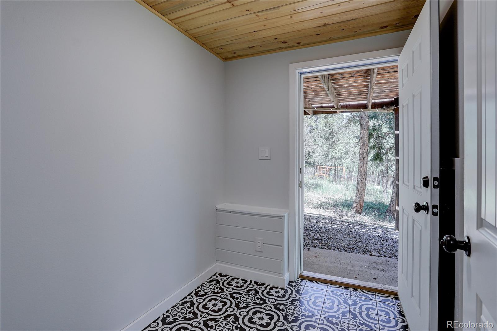 67 South Ridge Road Bailey, CO 80421 - Photo 23 of 39 Gallery Image 23