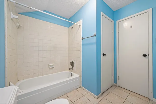 $4,800 | 30207 East Geneva Drive, Spring, TX 77386