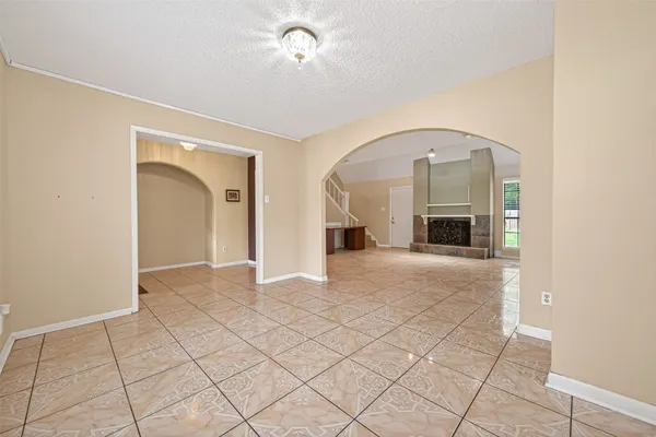 $4,800 | 30207 East Geneva Drive, Spring, TX 77386
