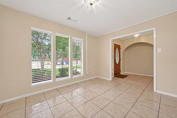 $4,800 | 30207 East Geneva Drive, Spring, TX 77386