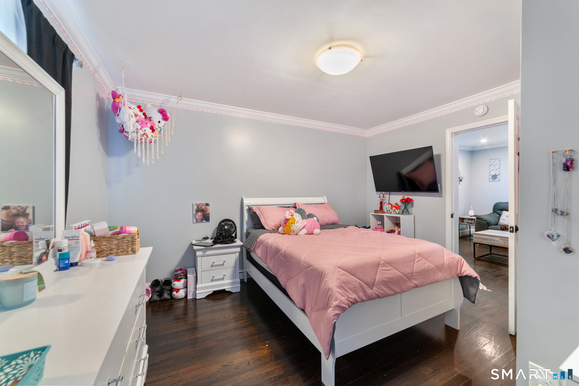 23 James Street Waterbury, CT 06708 - Photo 16 of 38