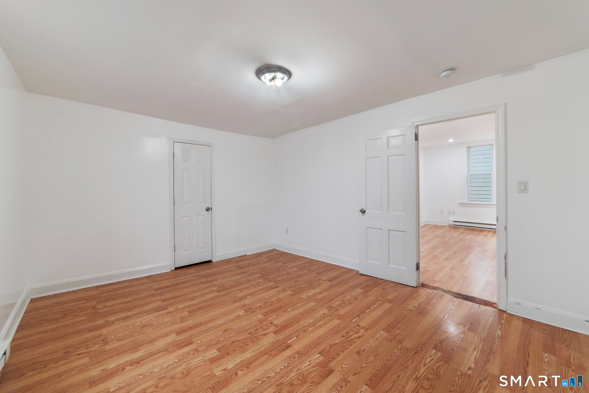 23 James Street Waterbury, CT 06708 - Photo 6 of 38