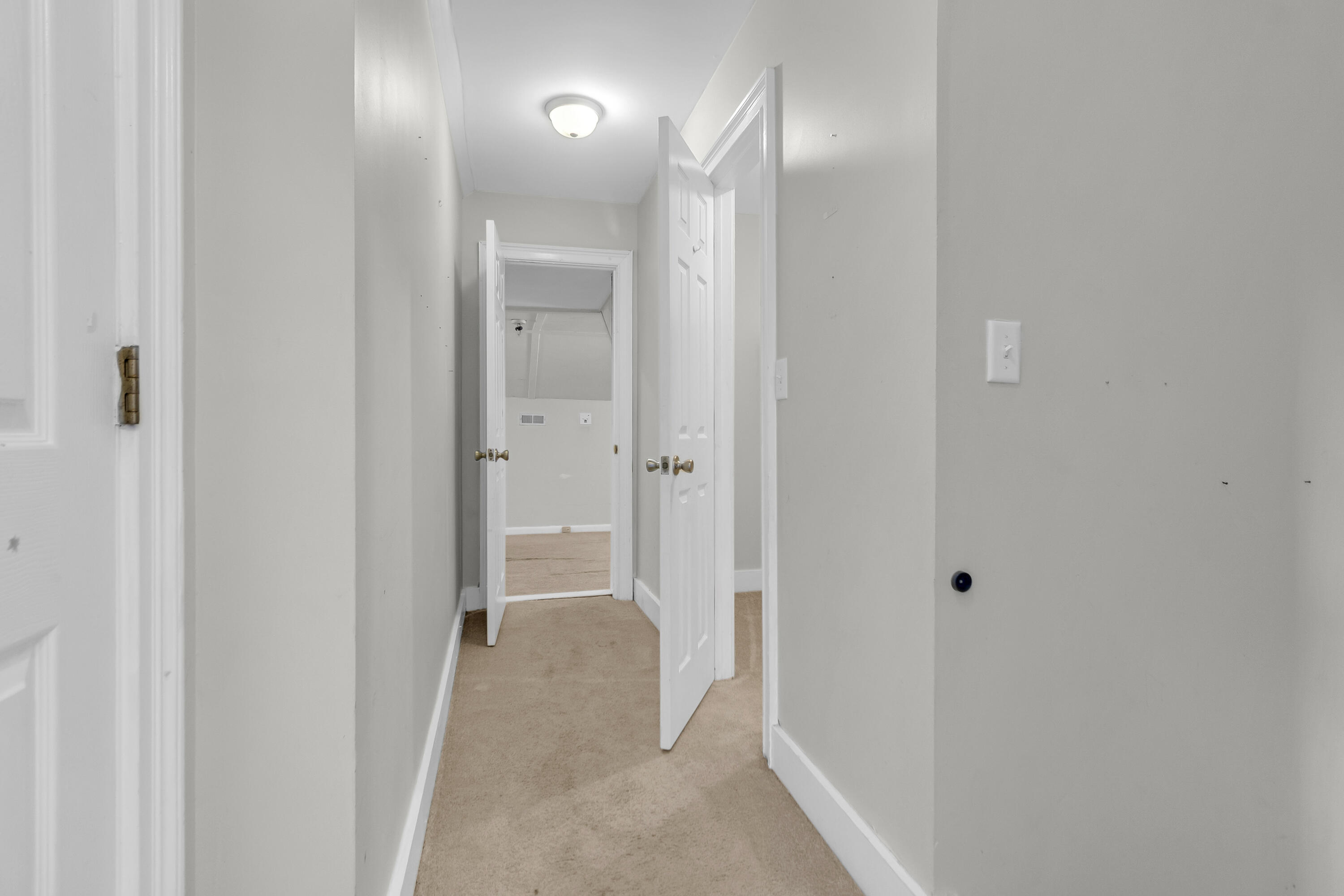 45 Colleton Drive Charleston, SC 29407 - Photo 25 of 38 Hallway
