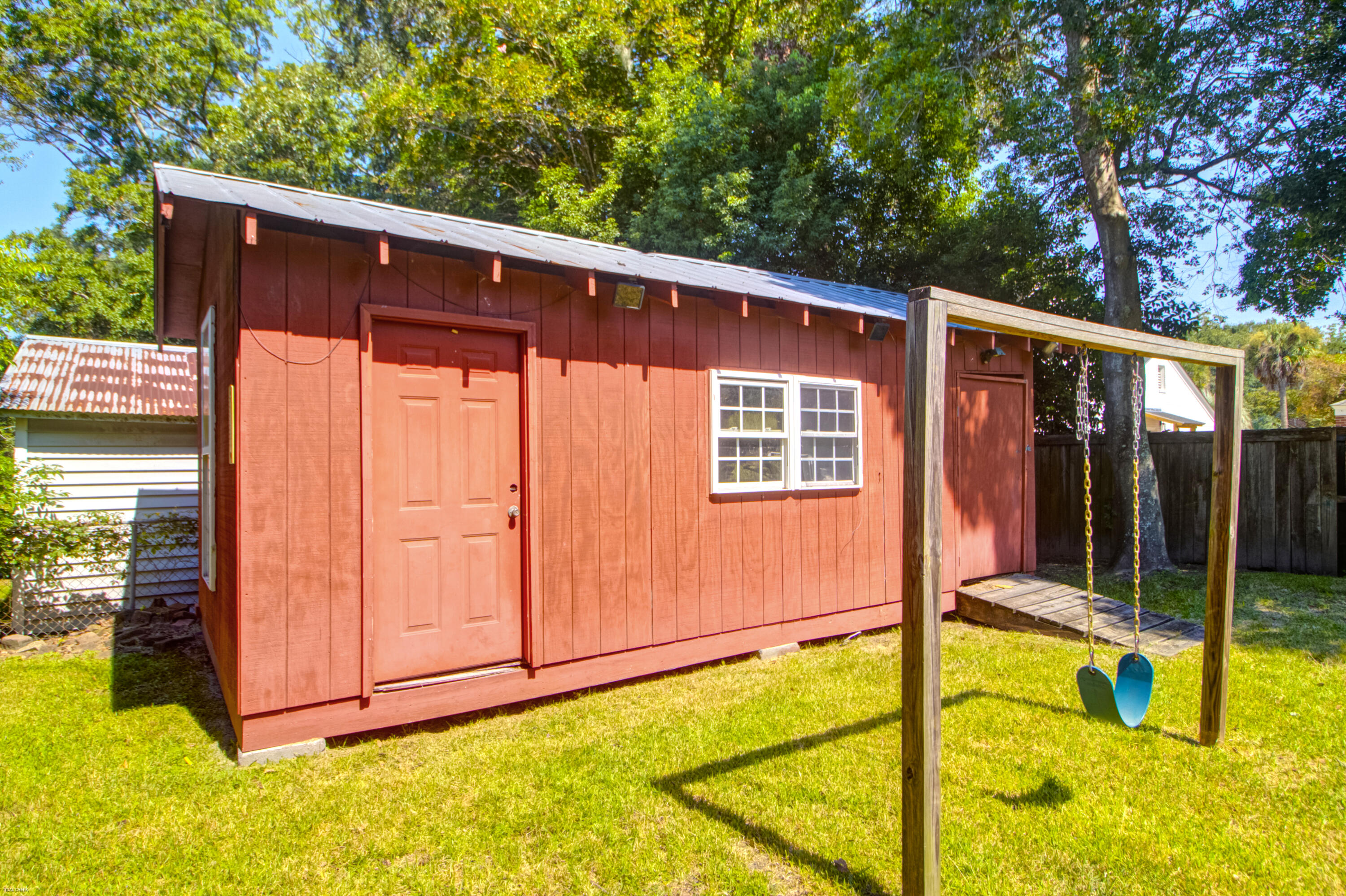 45 Colleton Drive Charleston, SC 29407 - Photo 36 of 38 Back Yard