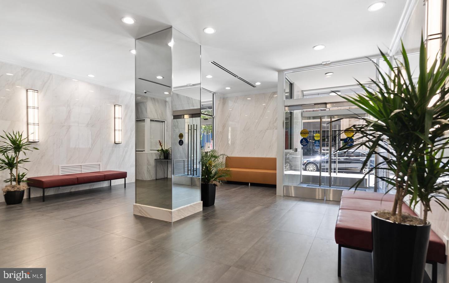 2101-17 Chestnut Street, Unit 1711 Philadelphia, PA 19103 - Photo 17 of 21