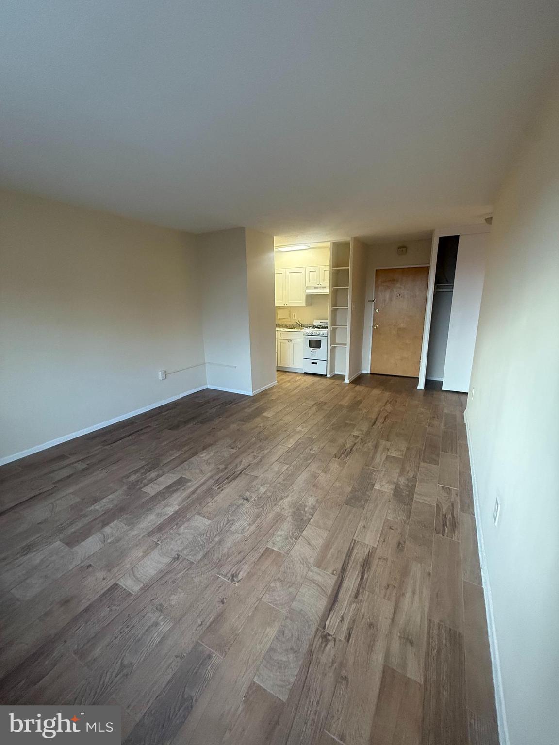 2101-17 Chestnut Street, Unit 1711 Philadelphia, PA 19103 - Photo 6 of 21