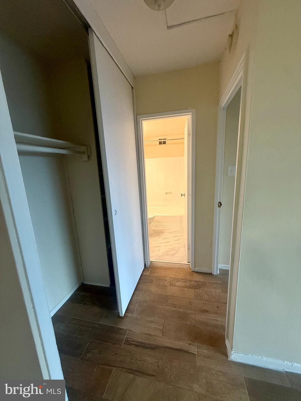 2101-17 Chestnut Street, Unit 1711 Philadelphia, PA 19103 - Photo 10 of 21