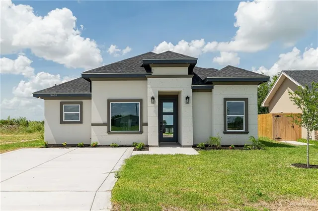 $215,000 | 3609 Las Brisas Street, Edinburg, TX 78542