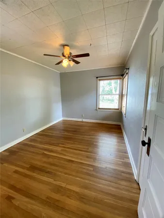 $1,600 | 1805 Garfield Street, Bastrop, TX 78602