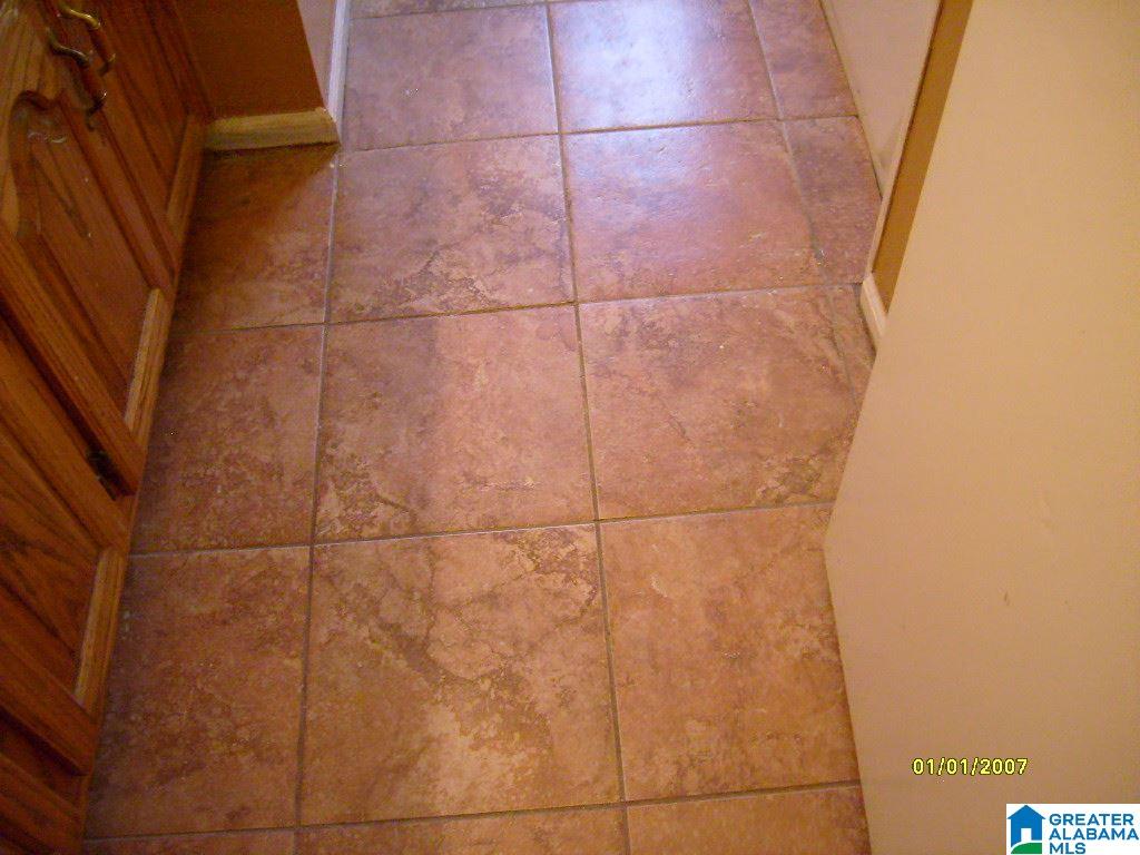 5065 Shady Crest Road Adamsville, AL 35005 - Photo 10 of 21