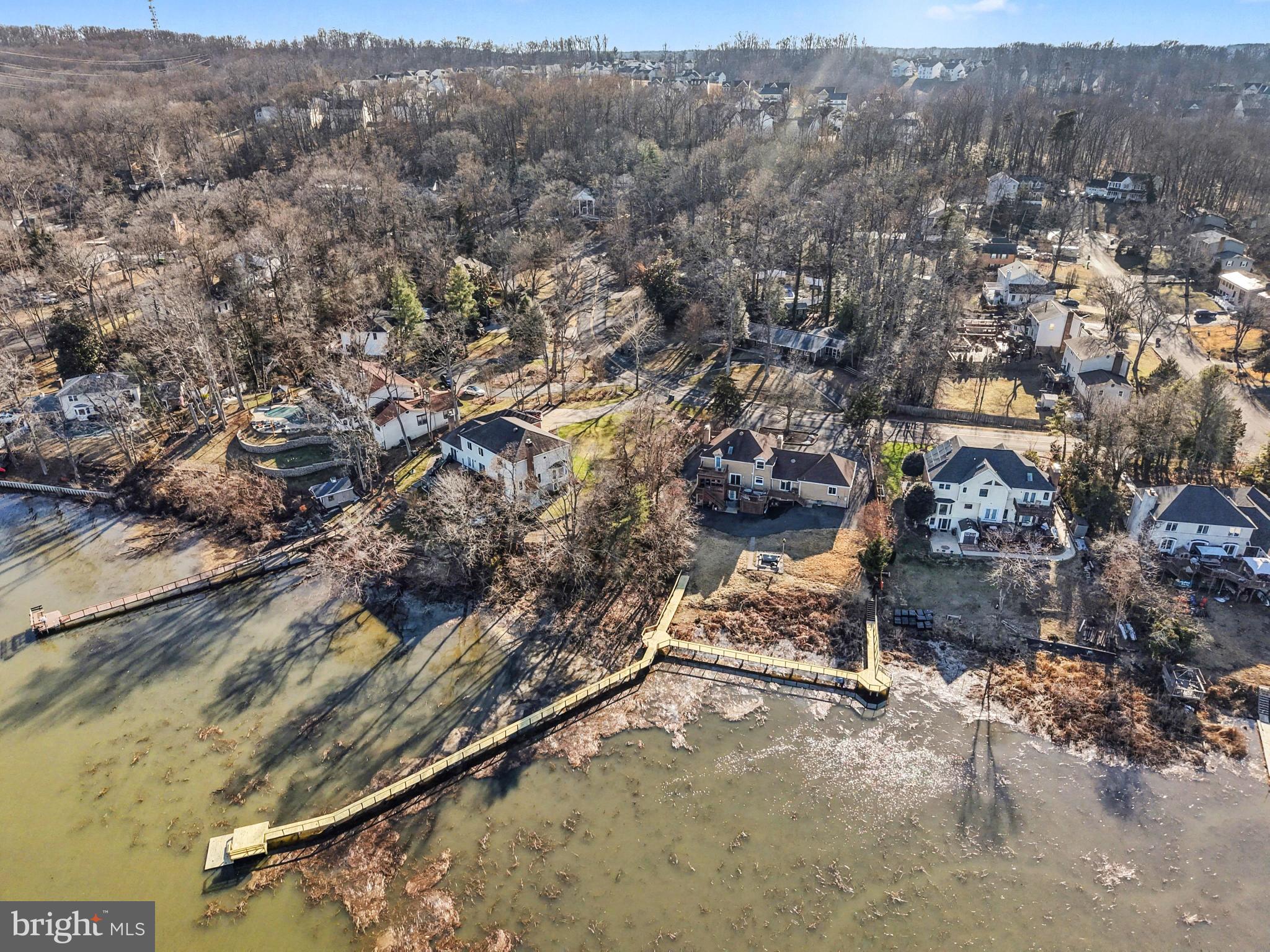 18505 Cabin Road Triangle, VA 22172 - Photo 38 of 40 an aerial view of a city
