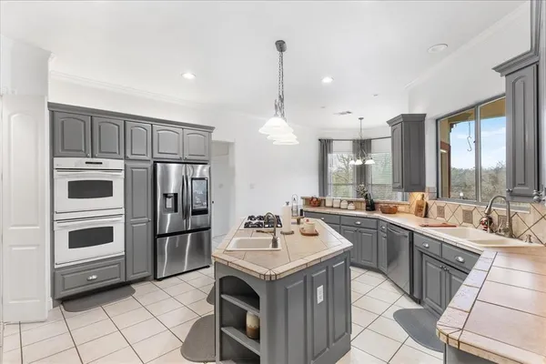 $939,995 | 117 Redtail Court, Weatherford, TX 76088