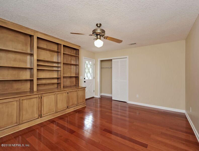 7691 Hunters Grove Road Jacksonville, FL 32256 - Photo 28 of 42 Bedroom #4/Guest Suite