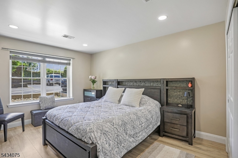 272 Walnut Street, Unit 6D Newark, NJ 07105 - Photo 17 of 24
