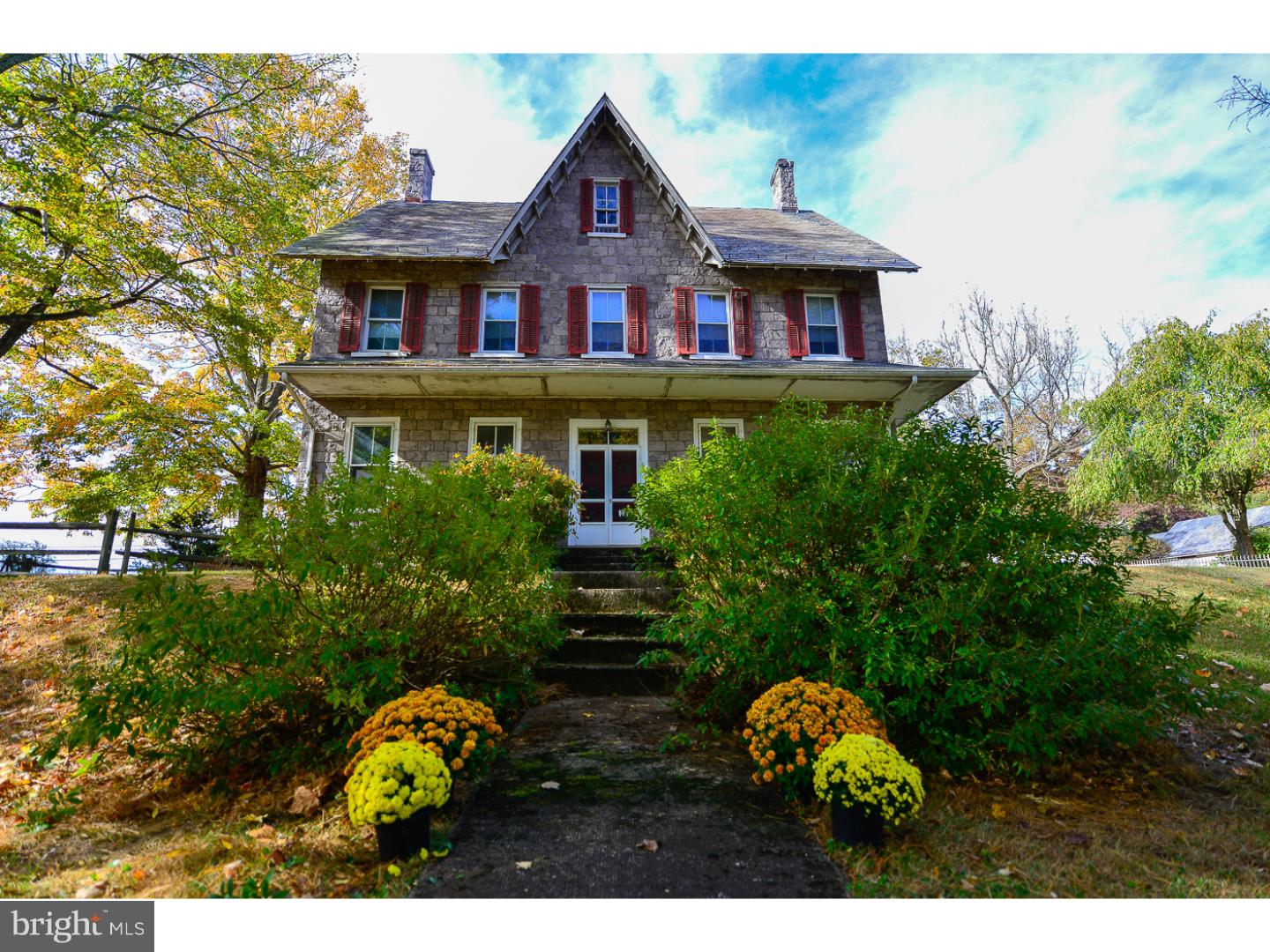 601 Easton Road Riegelsville, PA 18077 - Photo 1 of 17