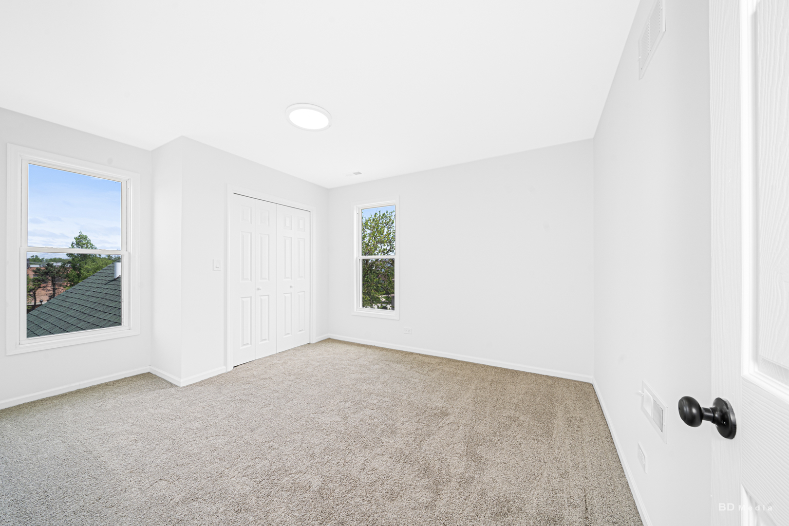 18445 Kedzie Avenue Homewood, IL 60430 - Photo 23 of 37 an empty room with windows