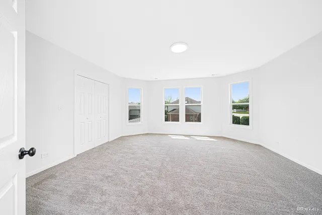 $648,000 | 18445 Kedzie Avenue, Homewood, IL 60430