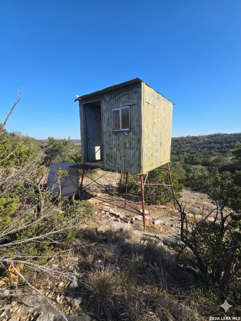 1518 Sd 54500 Rocksprings, TX 78880 - Photo 7 of 21