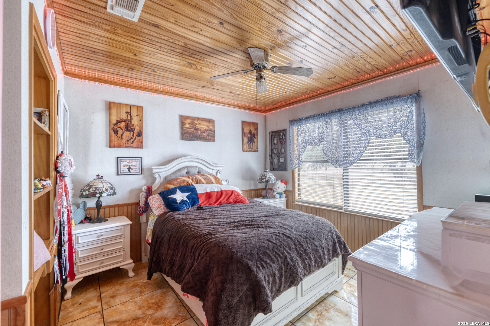 969 Walter White Ranch Road Leakey, TX 78873 - Photo 20 of 41