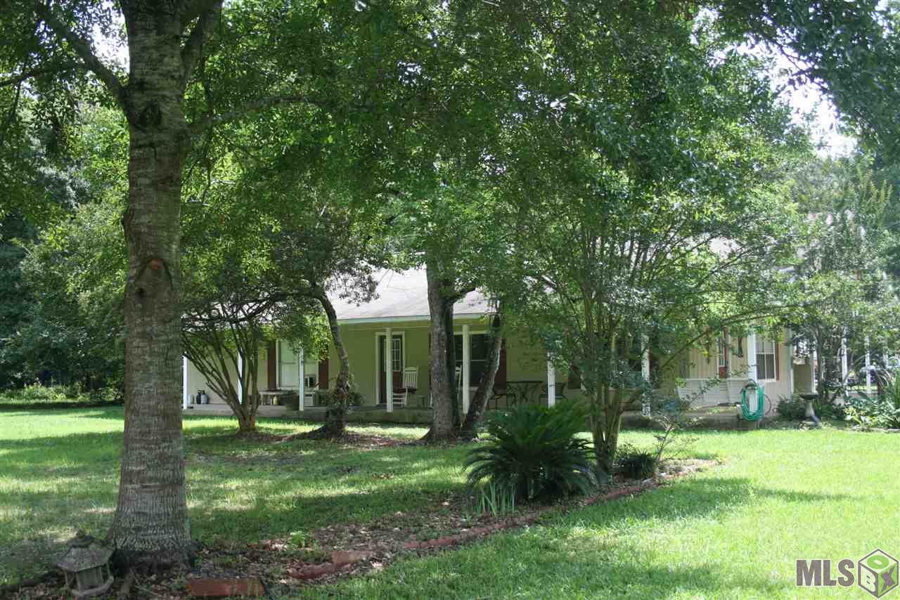 31879 Netterville Road Denham Springs, LA 70726 - Photo 1 of 2