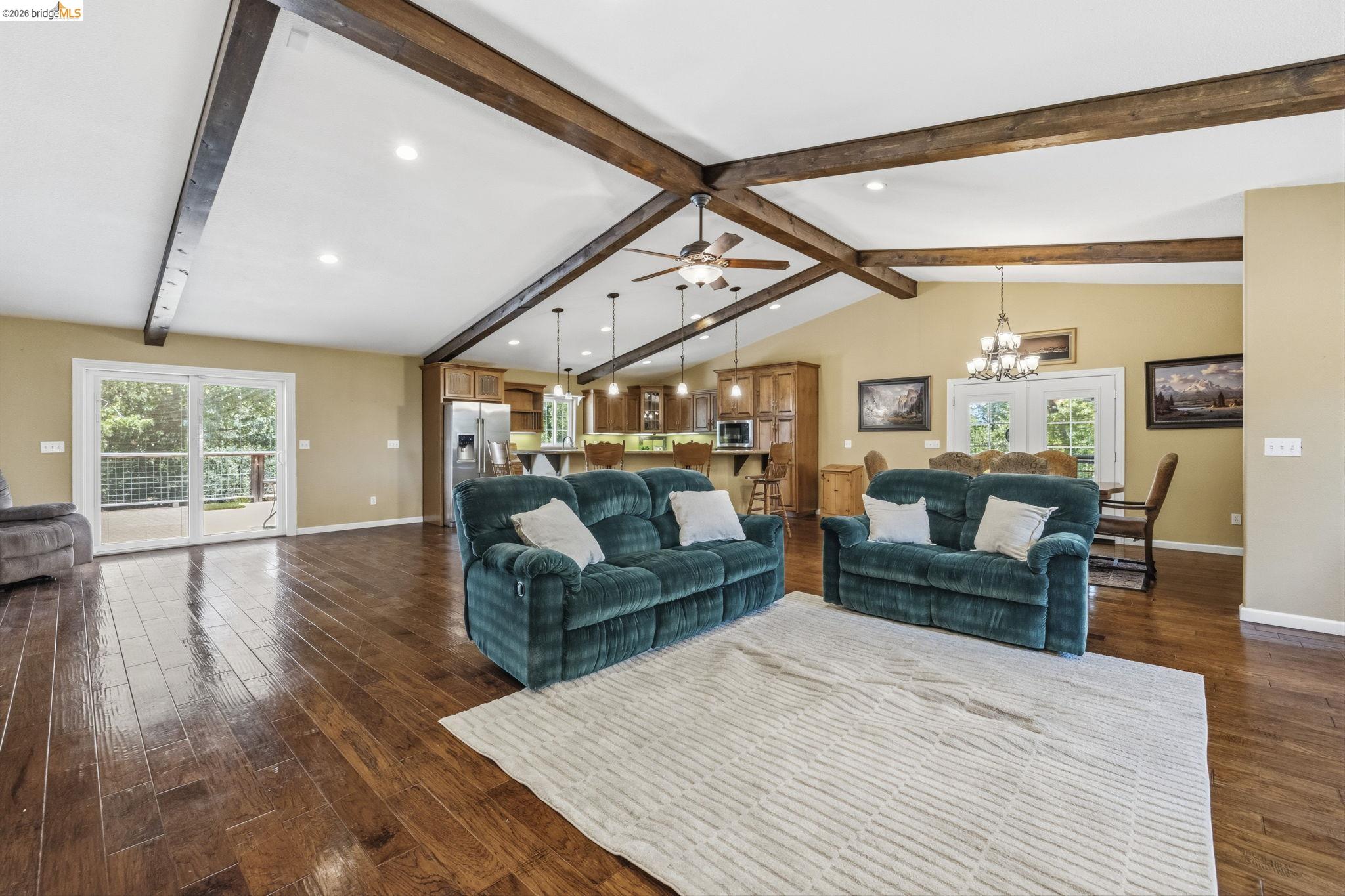 18223 Hershey Road East Tuolumne, CA 95379 - Photo 5 of 34